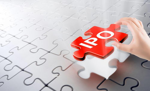 物業(yè)企業(yè)第一服務(wù)赴港IPO前景難料 規(guī)模存短板，盈利能力待考驗